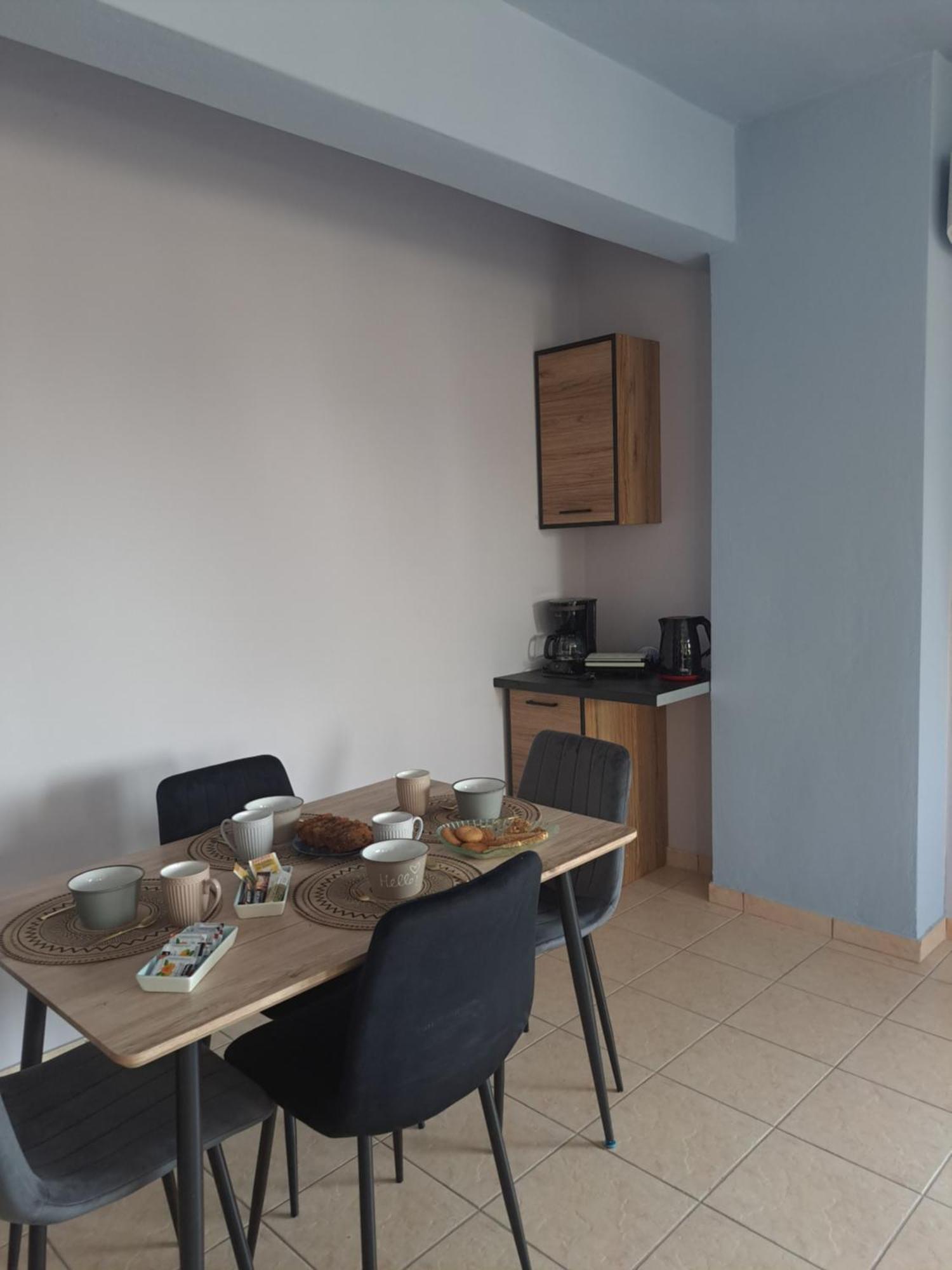 Seashell Apartment Ártemida Kültér fotó